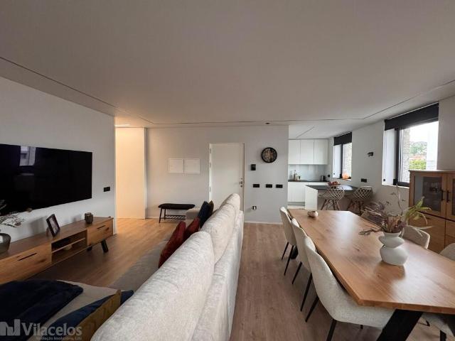 Apartamento venda em Assento, Guimarães