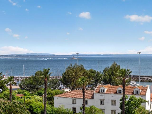 Apartamento alugar em Núcleo Urbano Histórico de Oeiras, Oeiras