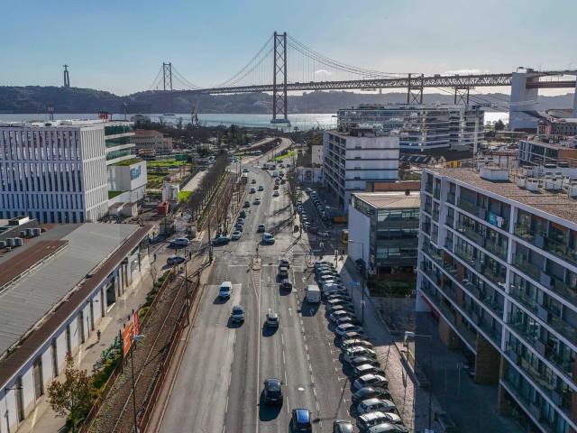 Apartamento venda em Estrela, Lisboa
