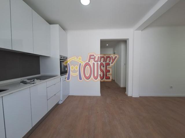 Apartamento venda em Reboleira, Amadora