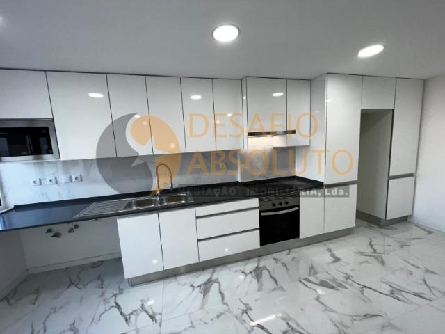 Apartamento venda em Seixal, Setúbal