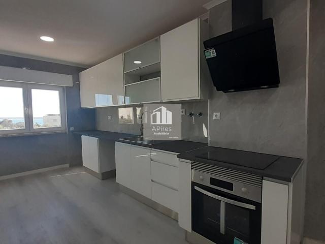 Apartamento venda em Afonso Costa, Setúbal