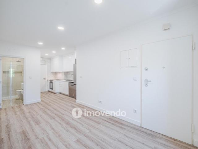 Apartamento venda em Núcleo Urbano Histórico de Algés, Oeiras