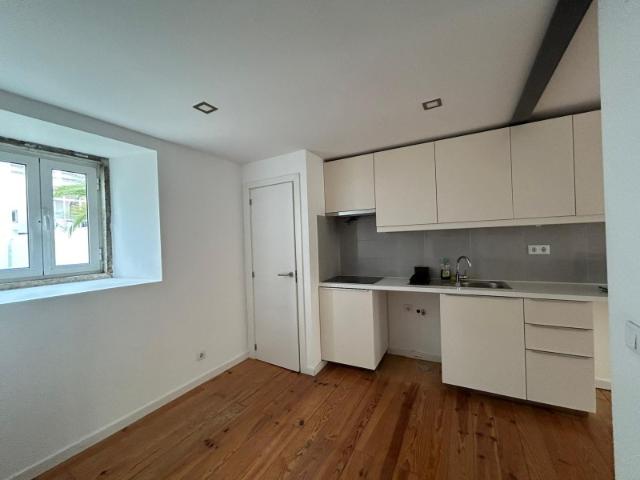 Apartamento alugar em São Francisco Xavier, Lisboa