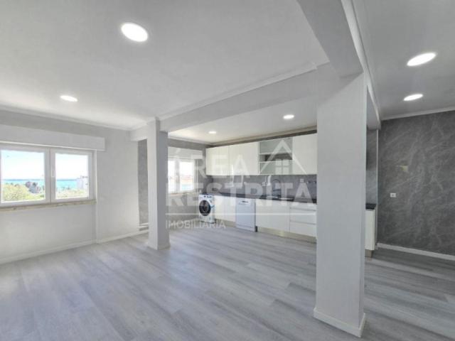 Apartamento venda em Vale de Cobro, Setúbal