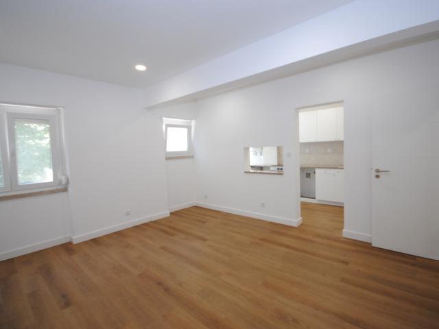 Apartamento alugar em São Domingos de Benfica, Lisboa