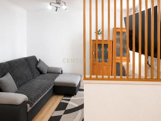 Apartamento venda em Santa Clara, Lisboa