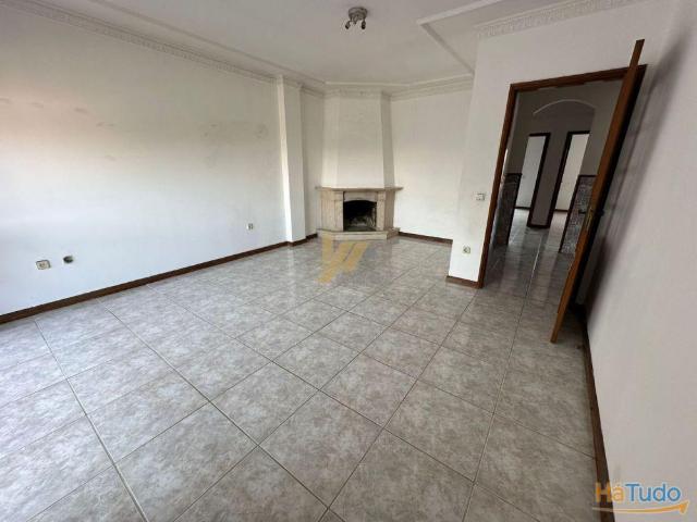 Apartamento venda em Albergaria-a-velha, Aveiro
