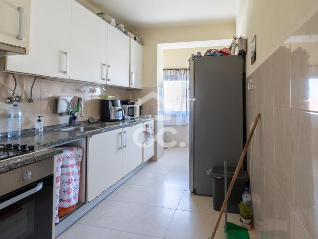 Apartamento venda em Baixa da Serra, Moita