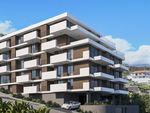 Apartamento venda em Câmara De Lobos, Ilha Da Madeira