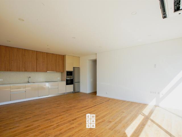 Apartamento venda em Santa Maria Da Feira, Aveiro