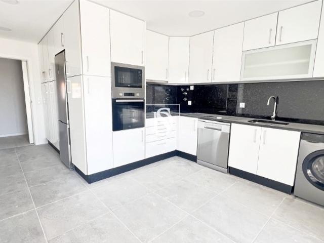 Apartamento venda em Seixal, Setúbal