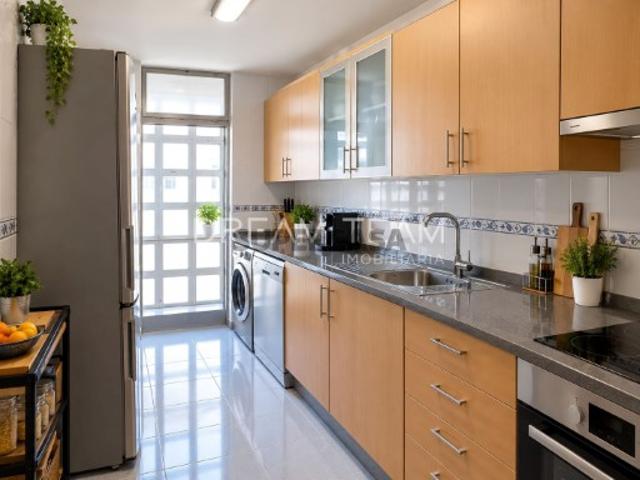 Casa venda em Camarinha, Setúbal