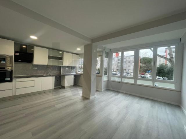 Apartamento venda em Oeiras, Lisboa