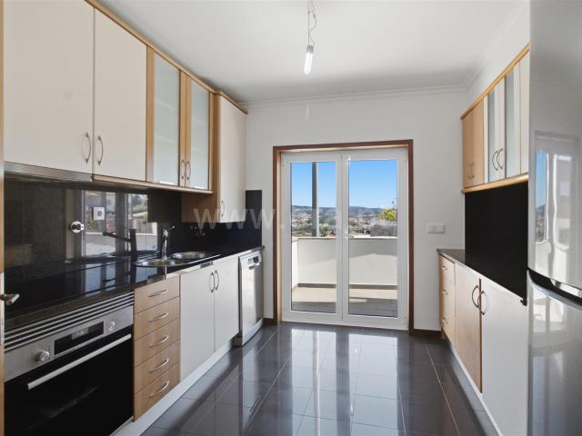 Apartamento venda em Vila Frescainha (São Pedro), Arcozelo