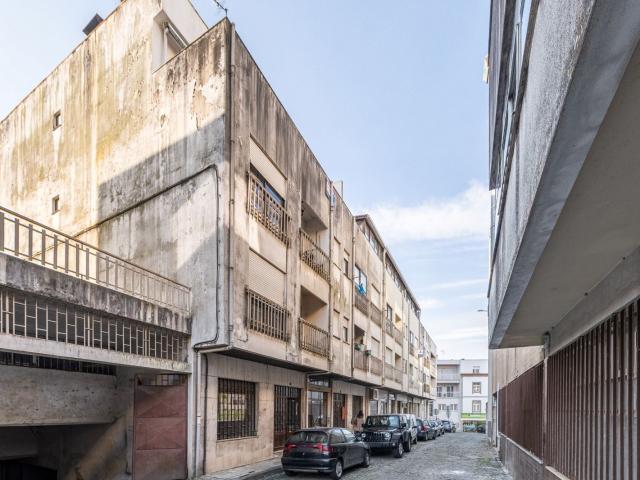 Apartamento venda em Codeceda, Braga