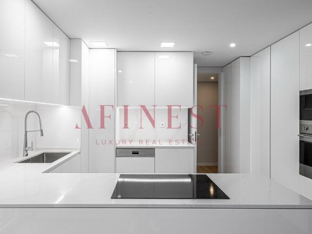 Apartamento venda em Carcavelos, Cascais
