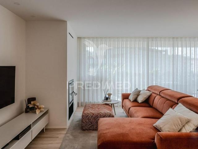 Apartamento alugar em Braga (São José de São Lázaro e São João do Souto), Braga