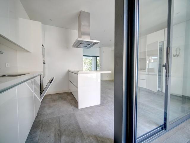 Apartamento alugar em Santo António do Estoril, Cascais