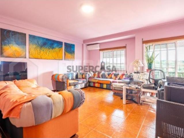 Casa venda em Bairro de Chevis, Viseu