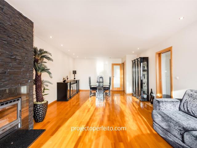 Apartamento venda em Vila Nova De Gaia, Porto