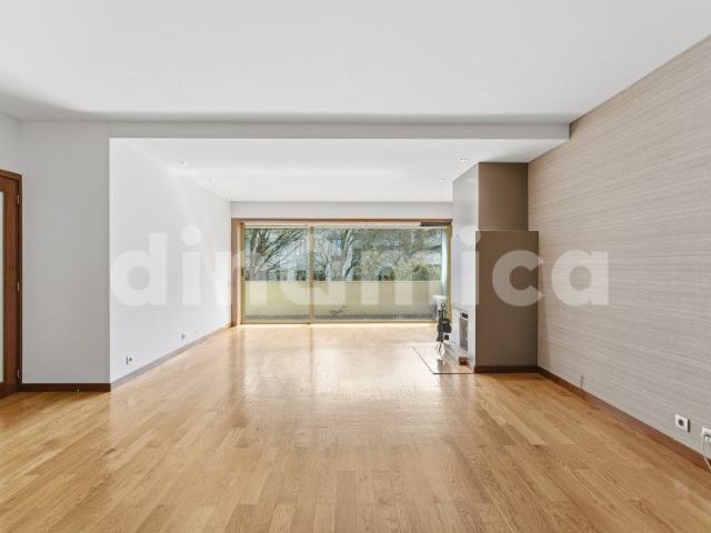 Apartamento alugar em Guimarães, Braga
