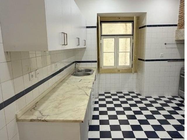 Apartamento alugar em Misericórdia, Lisboa