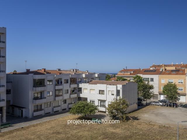 Apartamento alugar em Espinho