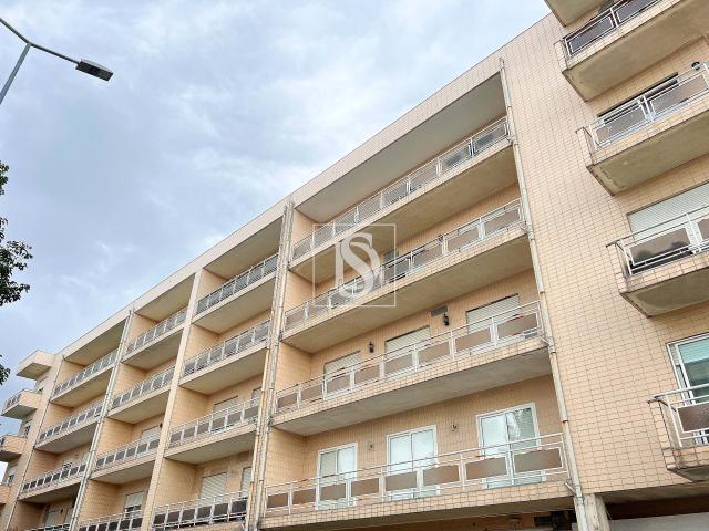 Apartamento venda em Vila Nova De Famalicão, Braga