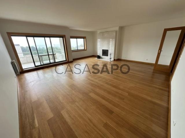 Apartamento alugar em Porto, Aldoar