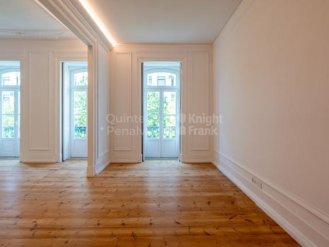 Apartamento venda em Santo António, Lisboa