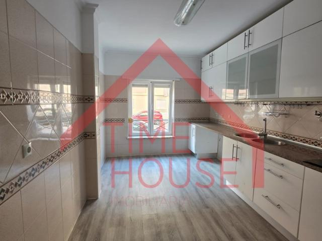Apartamento venda em Quinta do Conde, Sesimbra