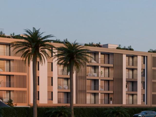 Apartamento venda em Câmara De Lobos, Ilha Da Madeira