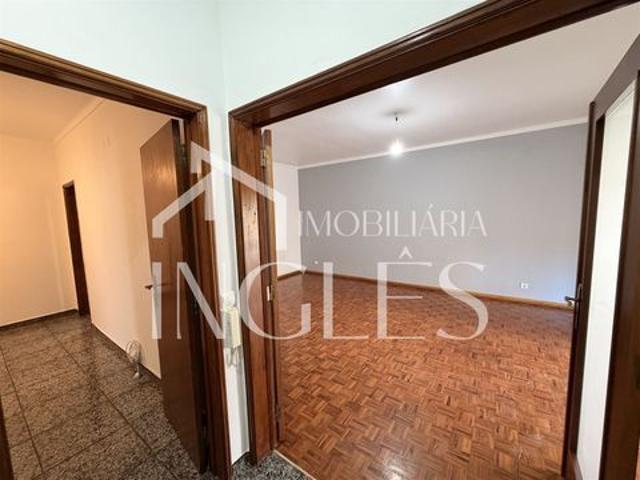 Apartamento alugar em Cartaxo e Vale da Pinta, Cartaxo