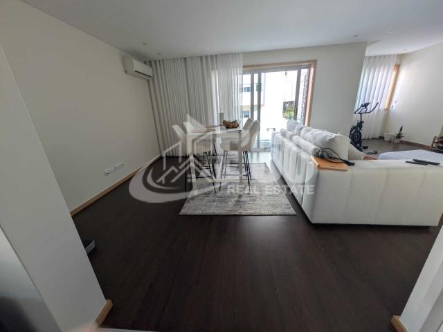 Apartamento alugar em Santa Maria Da Feira, Aveiro