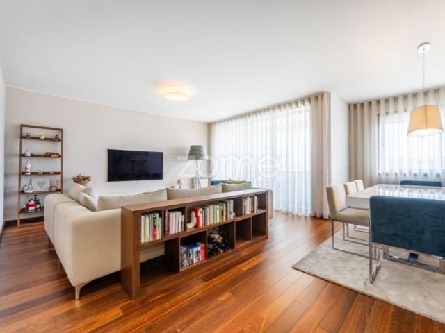 Apartamento venda em Devesas, Vila Nova De Gaia