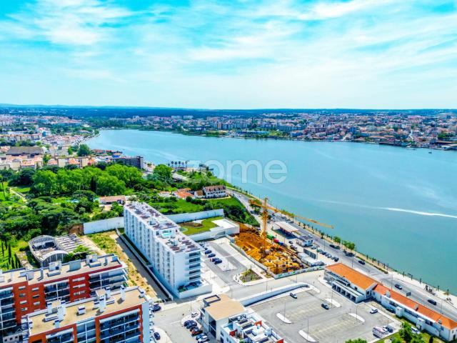 Apartamento venda em Seixal, Setúbal