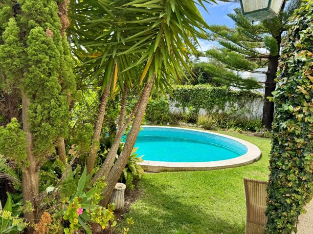 Apartamento alugar em Santo António do Estoril, Cascais
