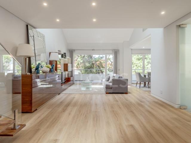 Apartamento venda em Carcavelos, Cascais