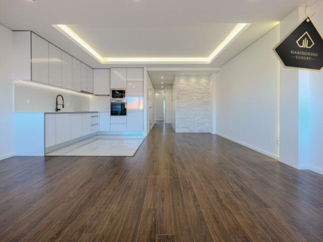 Apartamento venda em Porto