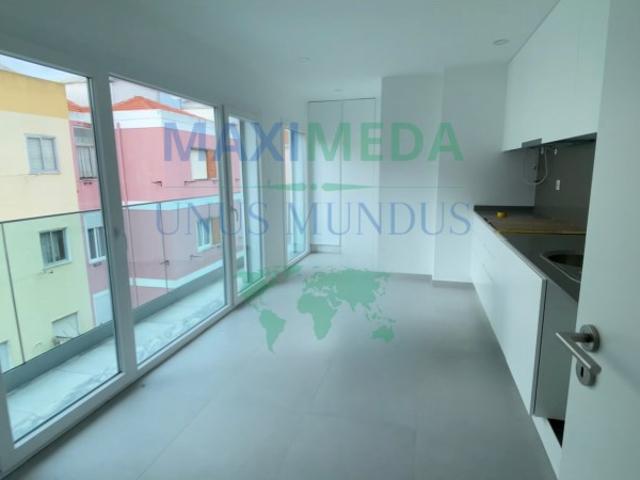 Apartamento venda em Urbanização Serra das Brancas, Amadora