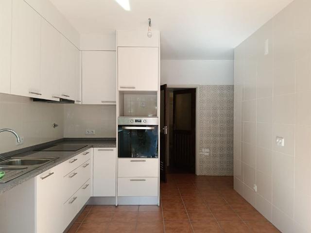 Apartamento alugar em Coimbrã, Sé Nova
