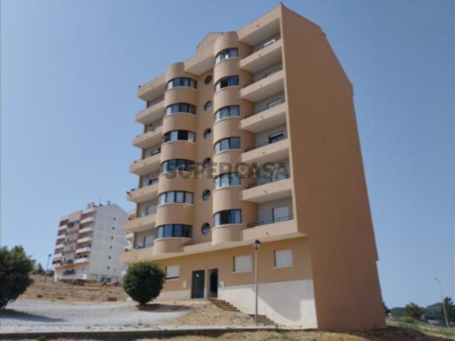 Casa venda em Alenquer (Santo Estêvão e Triana), Alenquer