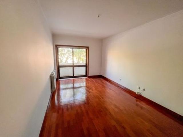 Apartamento alugar em Nova Sintra, A Ver-o-mar