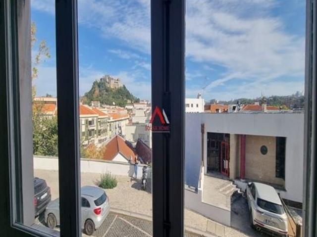 Apartamento alugar em Bairro dos Capuchos, Leiria