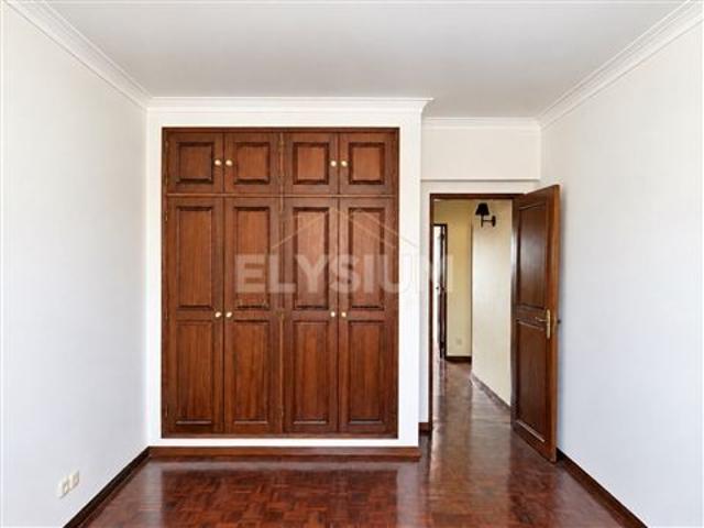 Apartamento alugar em Santar e Moreira, Nelas