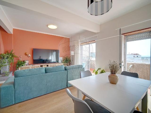 Apartamento venda em Torcatas, Almada