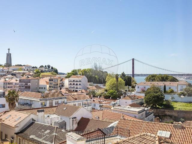 Apartamento venda em Castelo, Almada