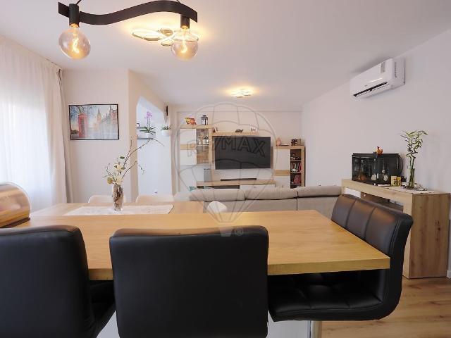 Apartamento venda em Bairro dos Corticeiros, Seixal