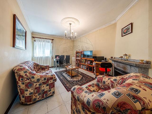 Apartamento venda em Canas de Senhorim, Nelas